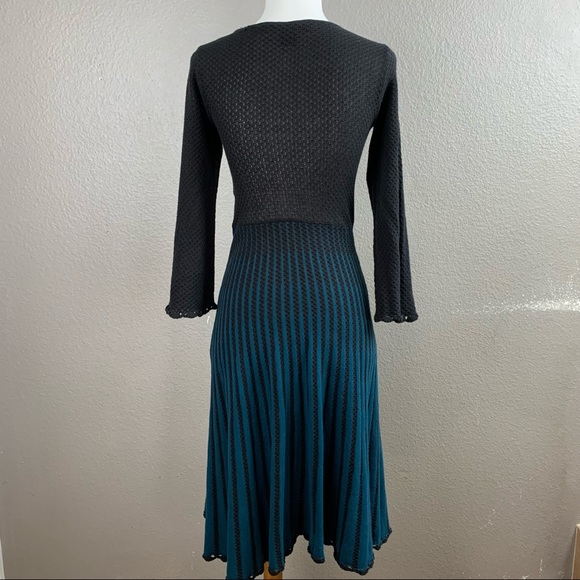 FCUK flare sleeve fit and flare sweater dress - Picture 7 of 14